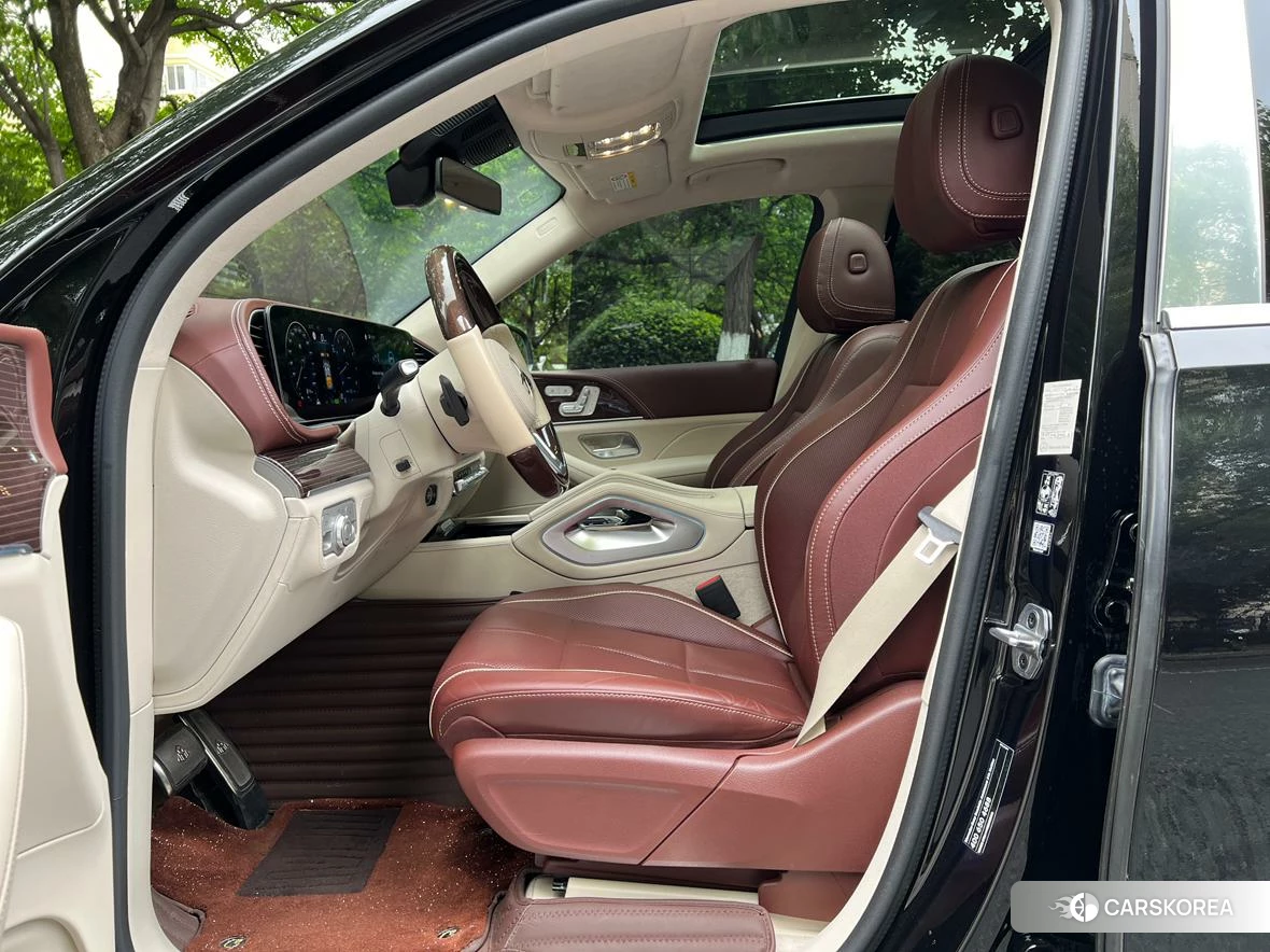 Mercedes-Benz Maybach GLS 2020 Черный из Китая