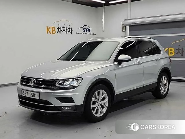 Volkswagen Tiguan second Generation 2018 Серебряный из Кореи