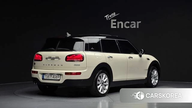 Mini Cooper Clubman 2021 Жемчужный цвет из Кореи