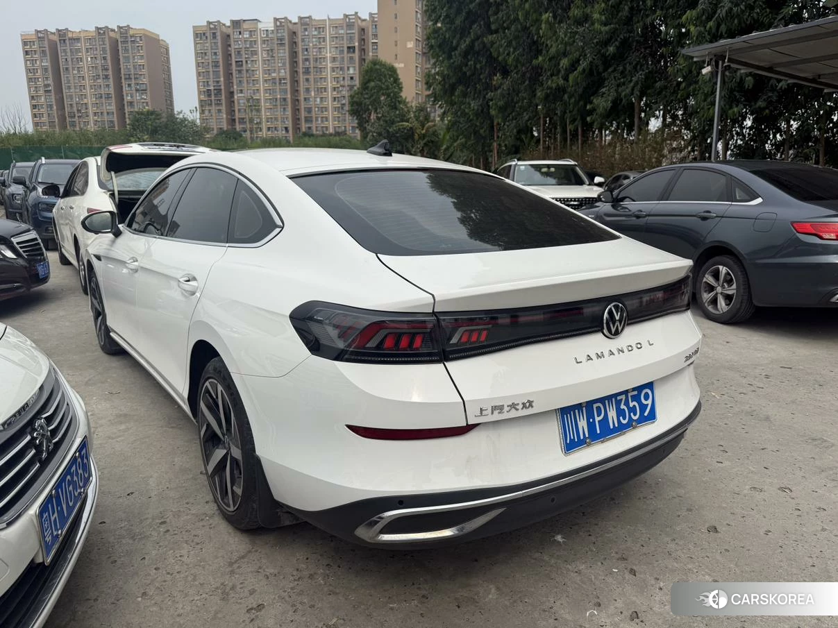 Volkswagen Lingdu 2022 Белый из Китая