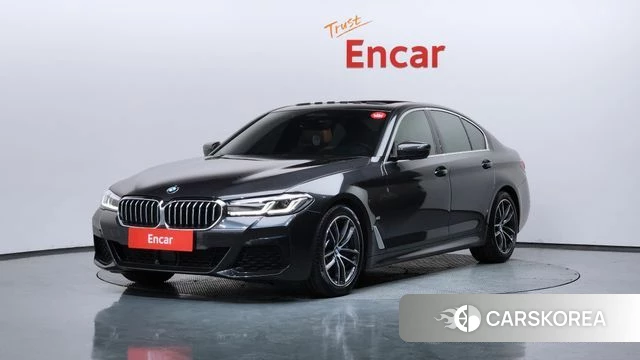 BMW 5 Series (G30) 2022 Серый из Кореи