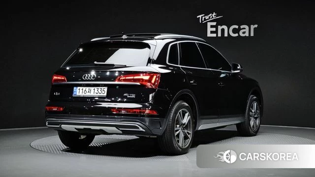 Audi Q5 (FY) 2021 Черный из Кореи