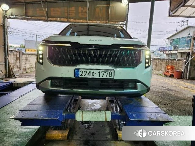 Kia The New Carnival 4th Generation 2024 Белый из Кореи