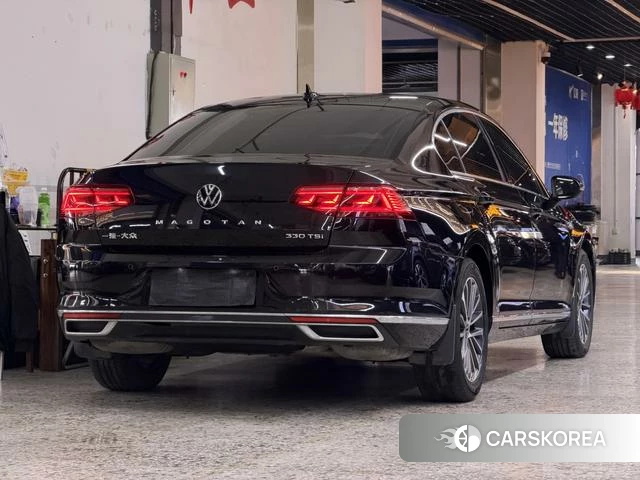 Volkswagen Magotan 2021 Черный из Китая