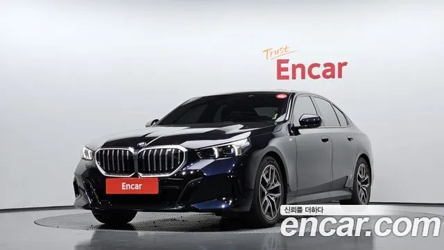 BMW 5 Series (G60) 2024 Черный из Кореи