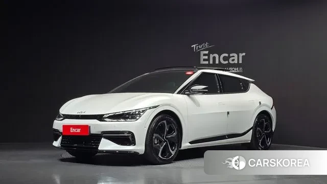 Kia EV6 2023 Белый из Кореи