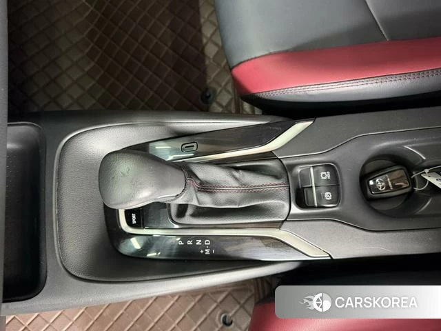 Toyota Corolla 2022 Белый из Китая