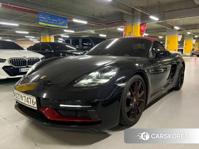 Porsche 718 Boxster 2018 Черный из Кореи