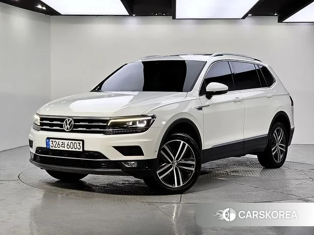 Volkswagen Tiguan Allspace 2020 Белый из Кореи