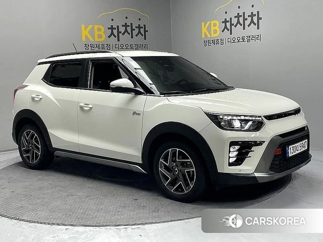 Ssangyong The New Tivoli 2023 Белый из Кореи