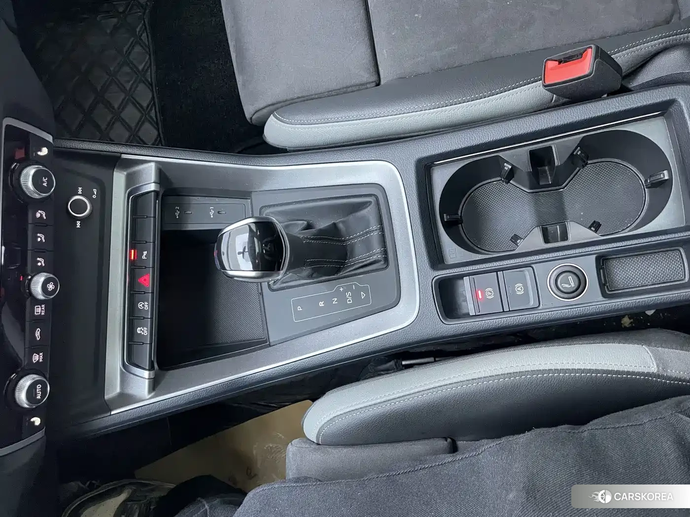 Audi Q3 2022 Синий из Китая