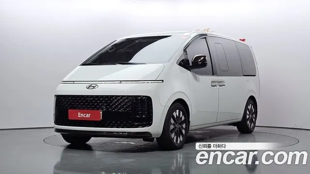 Hyundai Staria 2023 Белый из Кореи