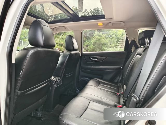 Nissan Qijun 2018 Белый из Китая