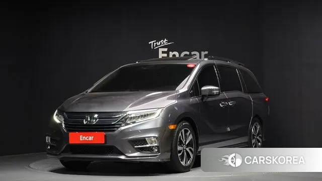 Honda Odyssey 2018 Серый из Кореи