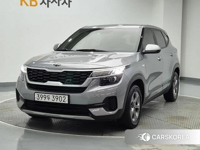 Kia Seltos 2021 Серый из Кореи