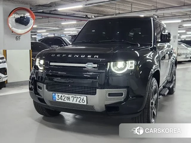 Land Rover Defender (L663) 2024 Черный из Кореи