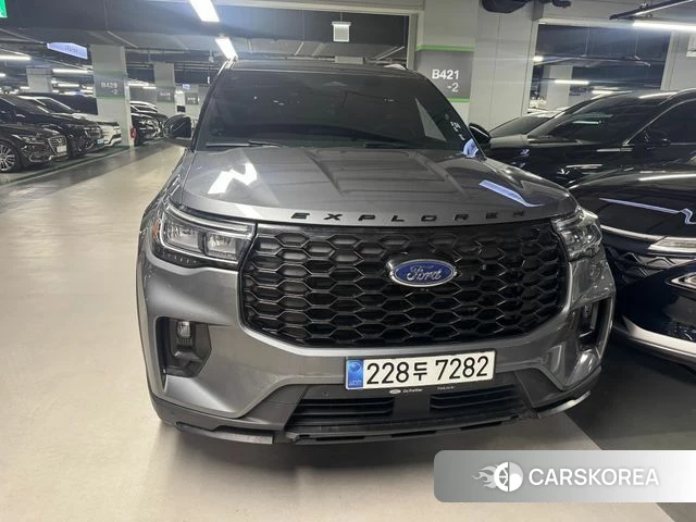 Ford Explorer 6th Generation 2024 Серый из Кореи