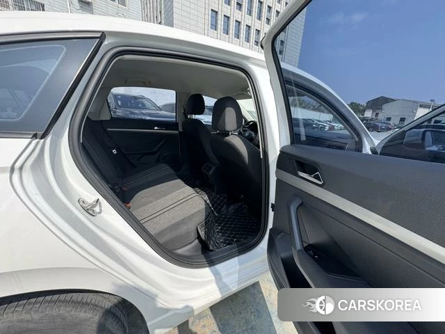 Volkswagen Lavida 2022 Белый из Китая