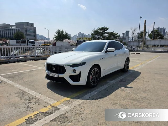 Maserati Levante 2020 Белый из Кореи