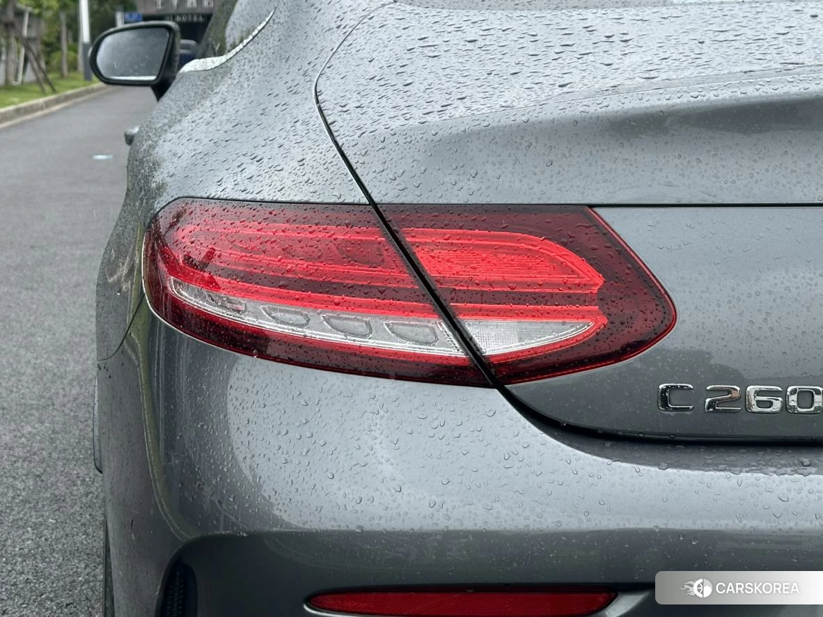 Mercedes-Benz Class C (imported) 2020 Серебристо-серый из Китая