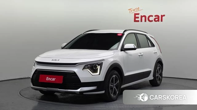 Kia Di Ol Nu Niro 2025 Белый из Кореи