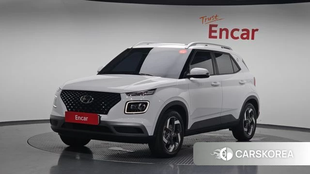 Hyundai Venue 2023 Белый из Кореи