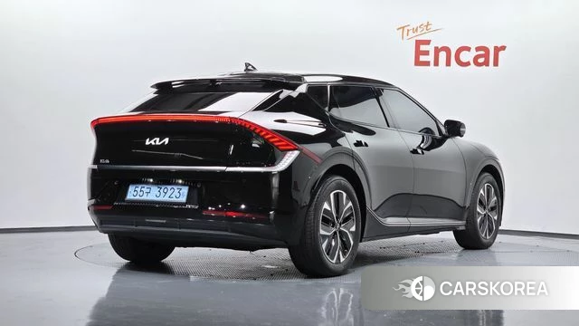 Kia EV6 2023 Черный из Кореи