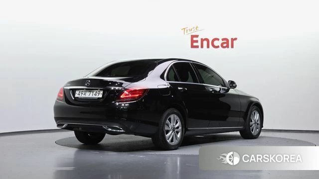 Mercedes-Benz C-Class W205 2018 Черный из Кореи