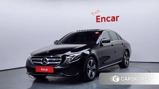 Mercedes-Benz E-Class W213 2019 Черный из Кореи