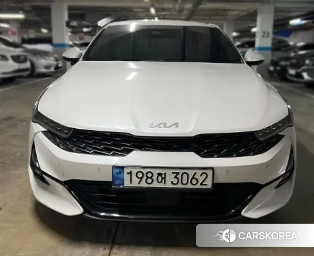 Kia K5 3rd generation 2023 Белый из Кореи
