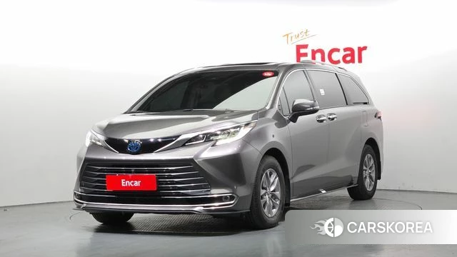 Toyota Sienna 4th Generation 2022 Серый из Кореи