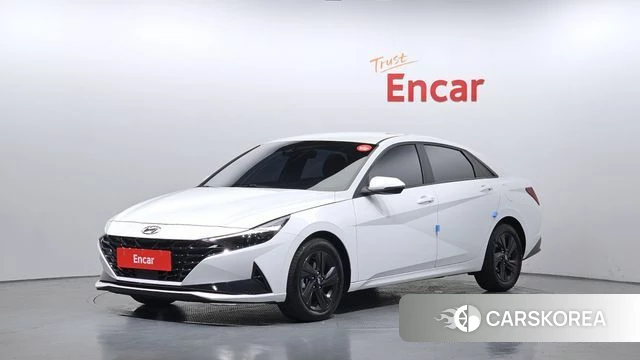 Hyundai Avante Hybrid (CN7) 2023 Белый из Кореи