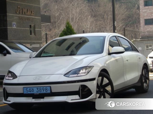 Hyundai Ionic 6 2022 Белый из Кореи