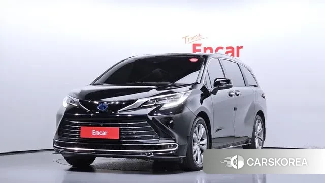 Toyota Sienna 4th Generation 2024 Черный из Кореи