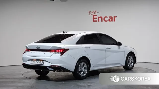 Hyundai Avante (CN7) 2020 Белый из Кореи