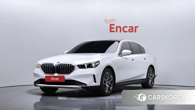 BMW 5 Series (G60) 2025 Белый из Кореи