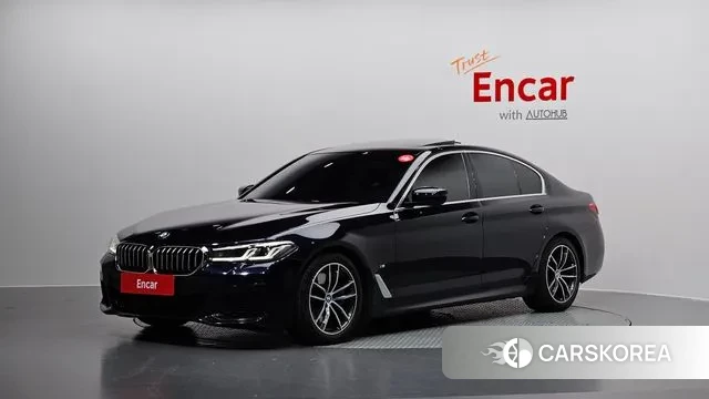 BMW 5 Series (G30) 2021 Черный из Кореи