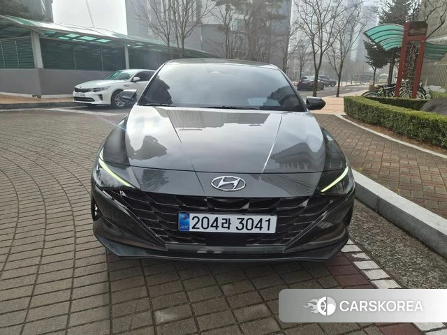 Hyundai Avante (CN7) 2022 Серый из Кореи