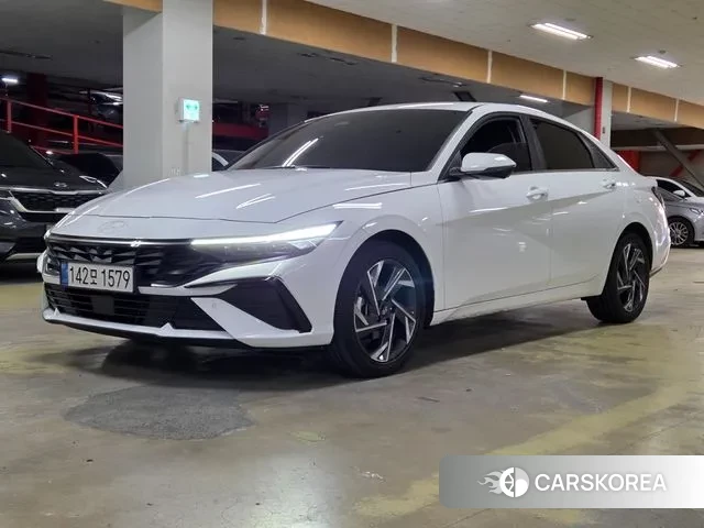 Hyundai The New Avante (CN7) 2024 Белый из Кореи
