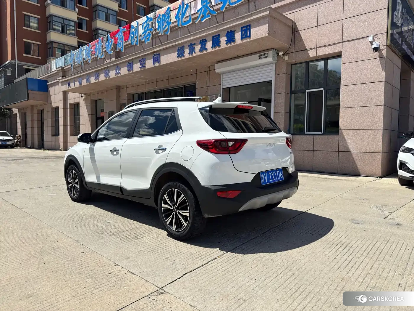 Kia KX1 2022 Белый из Китая