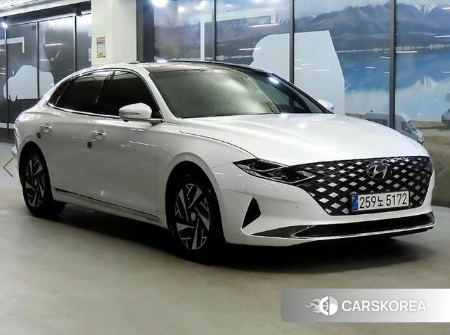 Hyundai The New Grandeur IG Hybrid 2022 Белый из Кореи