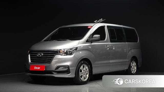 Hyundai The New Grand Starex 2018 Серебристо-серый из Кореи