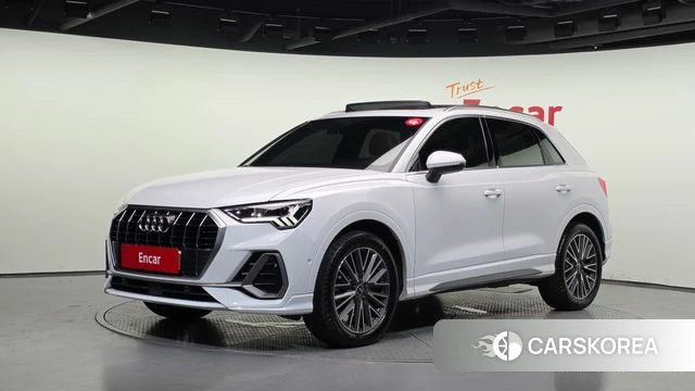 Audi Q3 (F3) 2022 Белый из Кореи