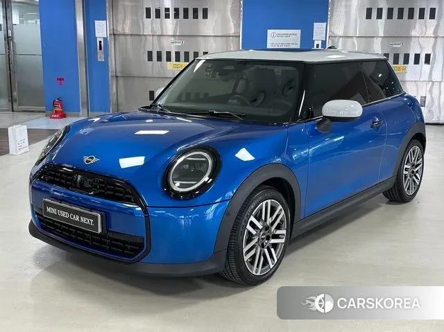 Mini Cooper C 4th generation 2024 Синий из Кореи