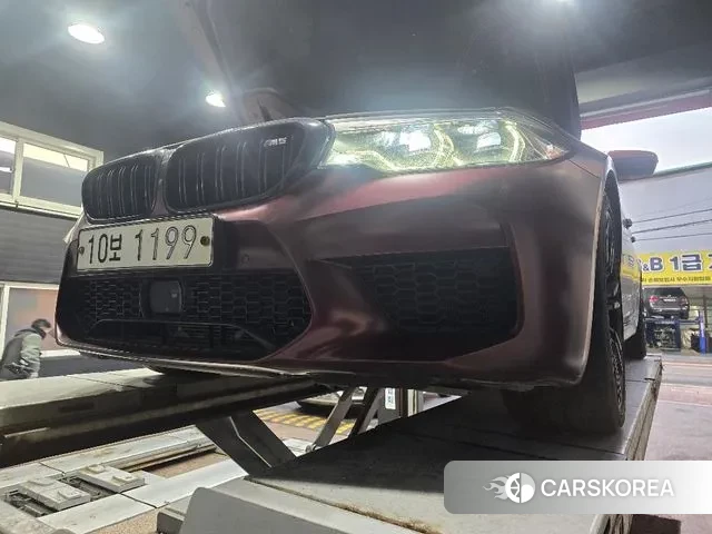 BMW M5 (F90) 2018 Фиолетовый из Кореи