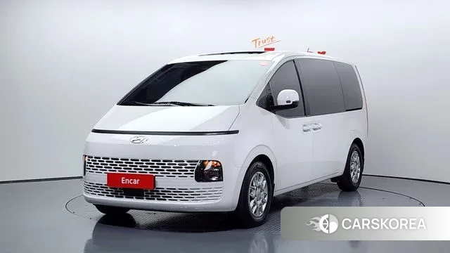 Hyundai Staria 2022 Белый из Кореи