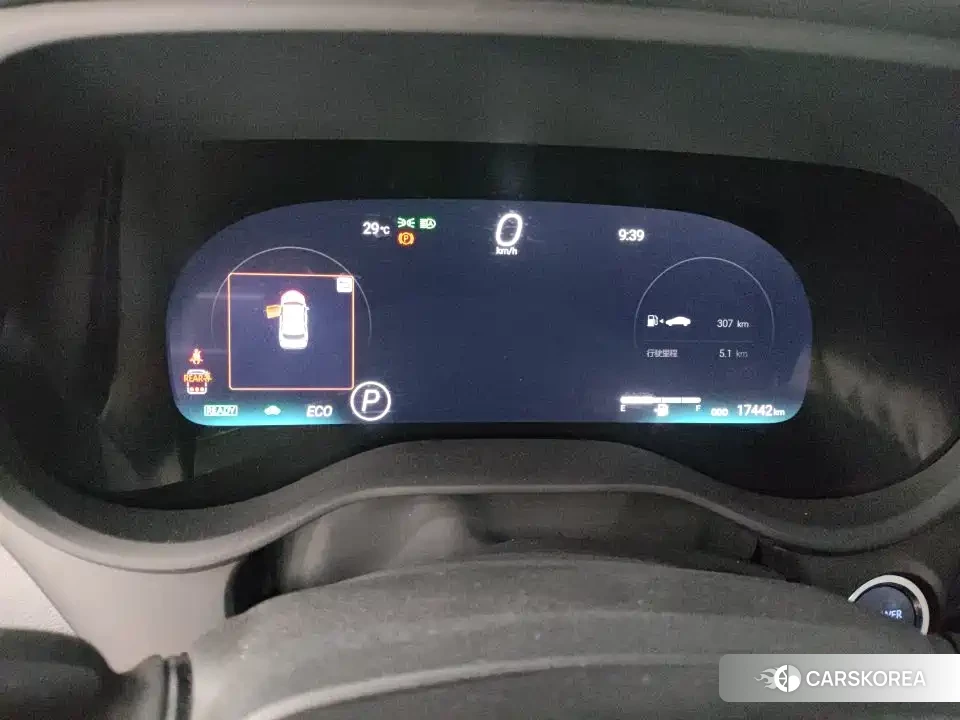 Toyota Sienna 2022 Белый из Китая