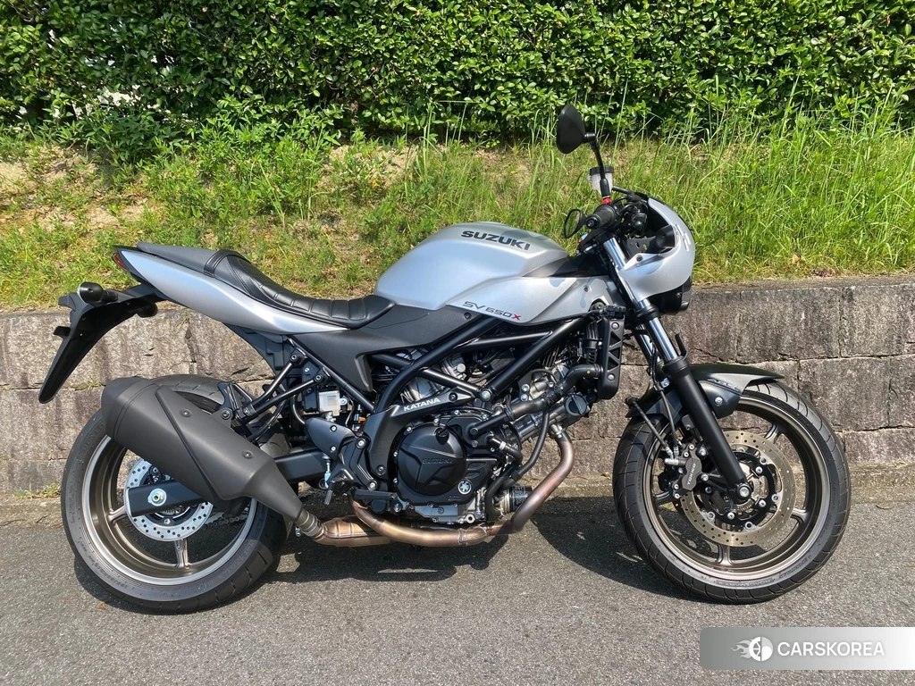 Проданный Suzuki SV650X 2023 из Японии