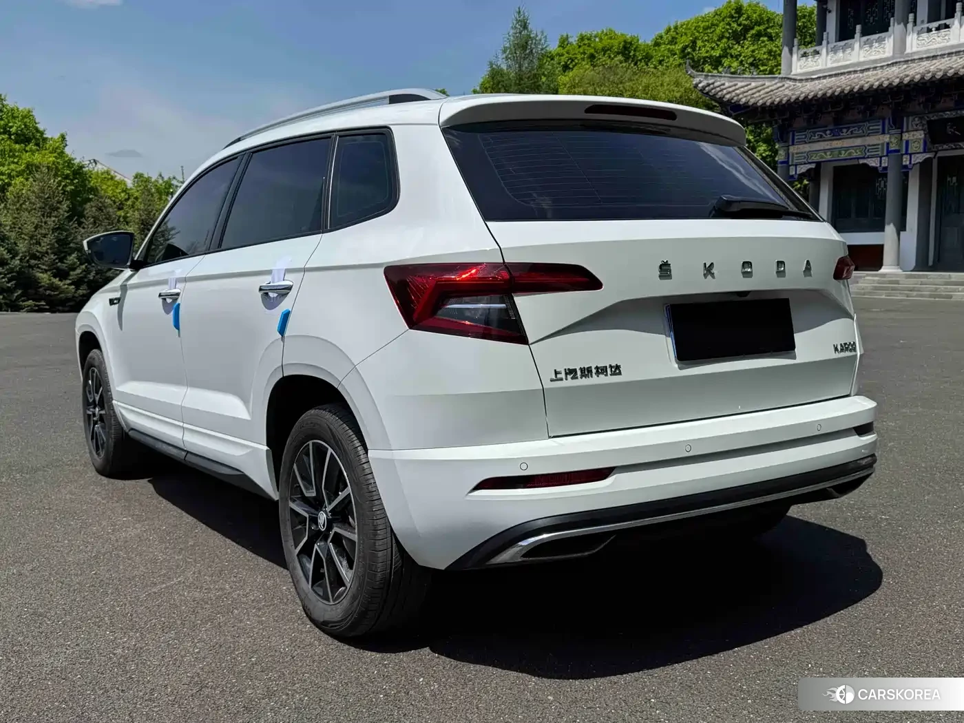 Skoda Krok 2023 Белый из Китая