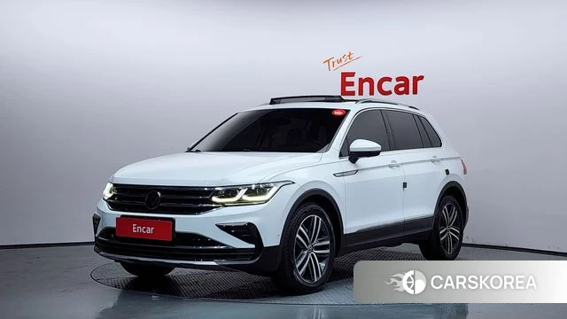Volkswagen Tiguan second Generation 2022 Белый из Кореи